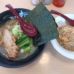 麺屋 達 - 料理写真: