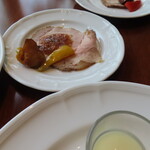 ファンタジースプリングス・レストラン - 