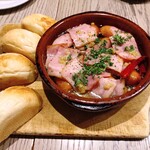 表参道 バッカス - アヒージョ　バゲット