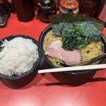 麺家あくた川直系 麺家よし川 - 