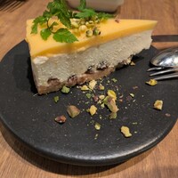 マヌエル タスカ ド ターリョ 丸の内店 - 