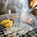 炭火焼肉 やまじ - 