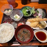 お魚スタンドゆうじ - 