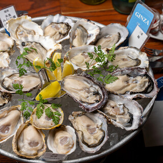 日本各地の生産者さんの見える新鮮な牡蠣をご賞味ください