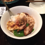 豚のらーめん 弐番手 - 2014年9月
      Oi！ラーメン企画夏バテ解消麺
      キノコナッツまぜそば 800円