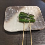 串焼き黄金鶏 - ししとう串