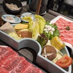 青花驕麻辣鍋台北中山北店 - 具材