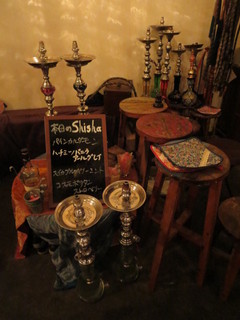 bar kemuri - 店内。Shisha(水タバコ)スペース