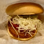 モスバーガー - 【期間限定】バジルマヨの海老カツバーガー〜国産バジル〜