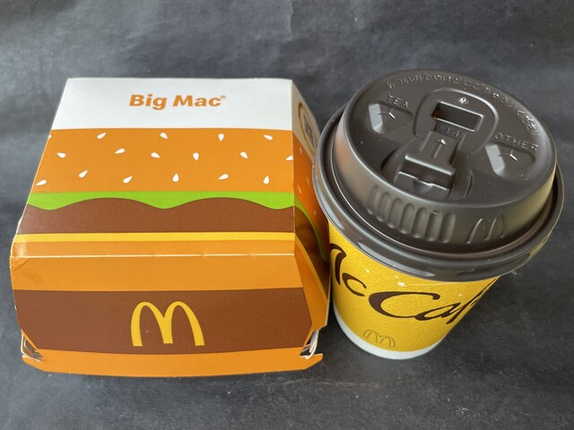 マクドナルド 鶴岡ＩＺＭＯ店 - 鶴岡（ハンバーガー）の写真