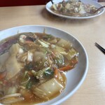 三八飯店 長万部店 - あんかけ焼きそば1,050円