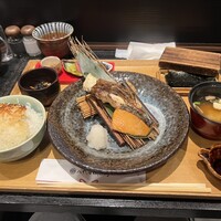 銀座米料亭 八代目儀兵衛 - 飾らない和食だけど炊き立てご飯を食べれる幸せを感じる昼食でした。食後は食べすぎた罪悪感が…皆さん気をつけてください