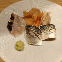 焼うお いし川 - 本日の御造り