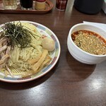 麺匠 大黒 - ざる中華（大盛り無料） Xフォロワーチャーシュー2枚追加済 900円♪