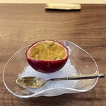 鎌倉 北じま - パッションフルーツ
      パッションフルーツの花をお茶で煮出したゼリーに、フレッシュなパッションフルーツを合わせたデザート