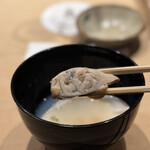 すしやのたい悟 - ハマグリ　断面図