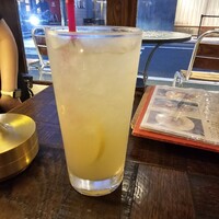 シャイニーアウル 表参道 - 
