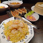 居酒屋風本格個室中華レストラン 暁 千種駅本店 - チャーハンえび入り、BIG餃子