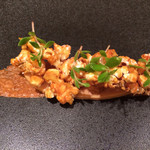 カセント - 2014年9月再訪。フォアグラの低温調理したものにポップコーンをキャラメリゼしたものを添えて。