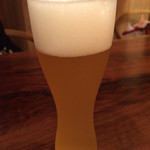 カセント - 2014年9月再訪。ヒューガルデンホワイト（1000円）。