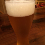 カセント - 2014年9月再訪。ビールは3種類ですべて小瓶。プレモル（800円）。