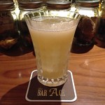 the BAR ACE - H26.9　季節のカクテル:桃のロングカクテル