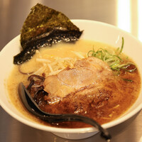 豚骨らーめん ぶたきち 本厚木店 - 本厚木/ラーメン | 食べログ