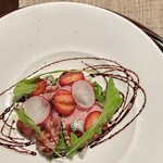 藤右ェ門 栄 - 見た目綺麗！苺と合わせるの良いね