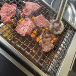 焼肉　平和 - 