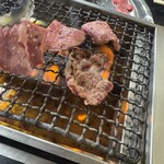 焼肉　平和 - 