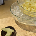 鮨 三心 - つぶ生姜の自家製ガリ。