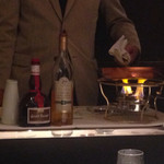 CROWN - クレープシュゼットは目の前で作ってくれます。