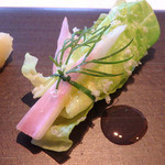 レストラン サンパウ - サラダディル　ヘーゼルナッツのブーケ