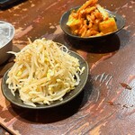 炭火焼肉ホルモン みなみ - 