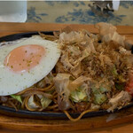 フォレストカフェ - 鉄板焼きそば(650円)