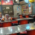 韓豚屋 - 韓国屋台街？