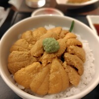 函館うに むらかみ 日本生命札幌ビル店 - 生うに丼