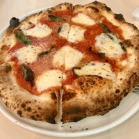 イタリアーナ エノテカ ドォーロ - マルゲリータ