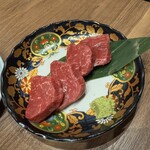 うし讃 - ヒレ　うまっ