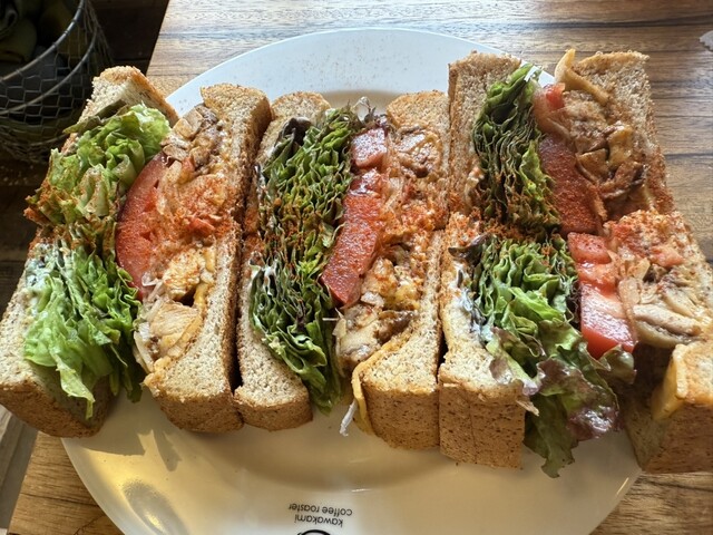 カワカミ コーヒー ロースター - 箕面船場阪大前/カフェ | 食べログ