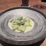 しろ - 天豆 リコッタチーズ ニョッキ