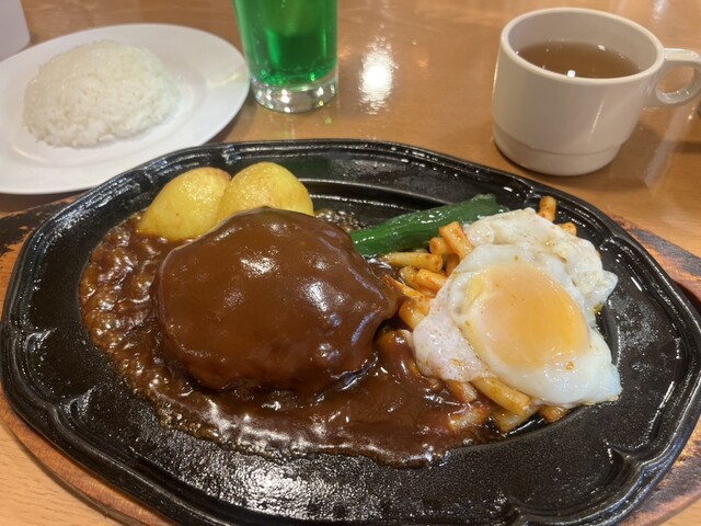 フタバヤ ＭＥＧＡドン･キホーテ函館店  - 五稜郭（レストラン）