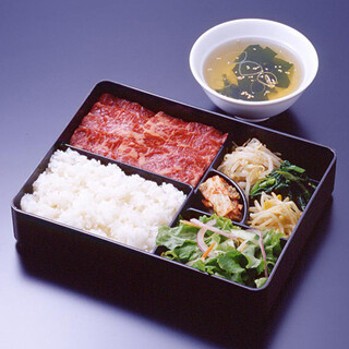 コスパ最強◎リーズナブルで満足感たっぷりのランチメニュー♪