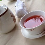 Chinese Suiyo - ルービー色の中国茶が美味しい