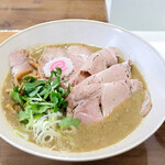 ANTI NOODLE - 鶏煮込み醤油チャーシュー（2022.3）