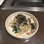本格焼肉・もつ鍋 肉衛門 - 