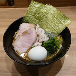ラーメン武蔵家 HANARE - 料理写真:特上離れ（並）