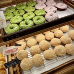 OLGA LE BON BON DONUTS - 