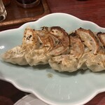園春 - ニンニク効いた餃子