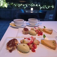 THE COSMOPOLITAN GRILL BAR TERRACE - 